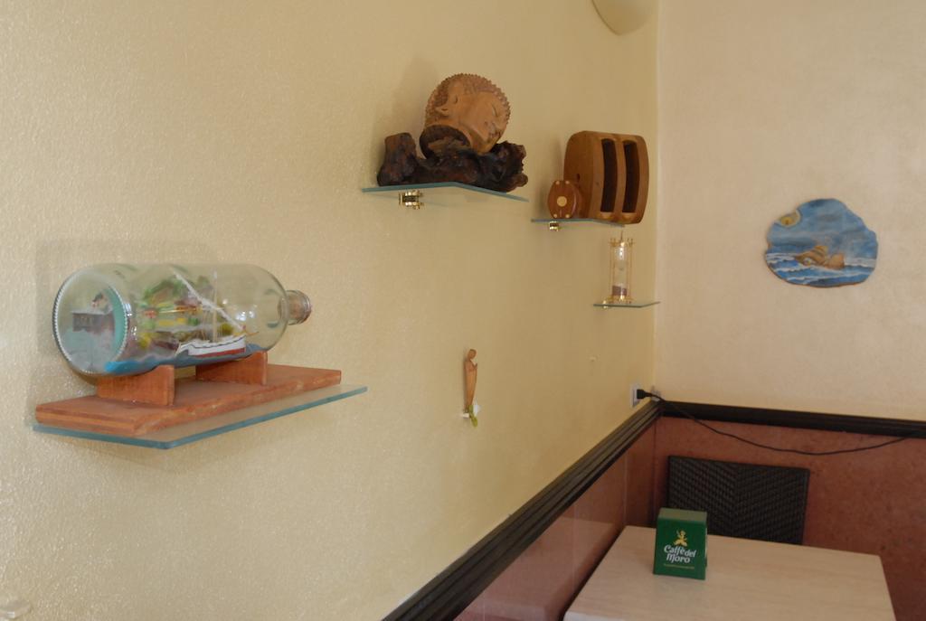 فندق بوناسولافي  Antico Caffe' Del Moro المظهر الخارجي الصورة